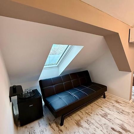 Hotel Kuriozum Vendeghaz Segedín Exteriér fotografie