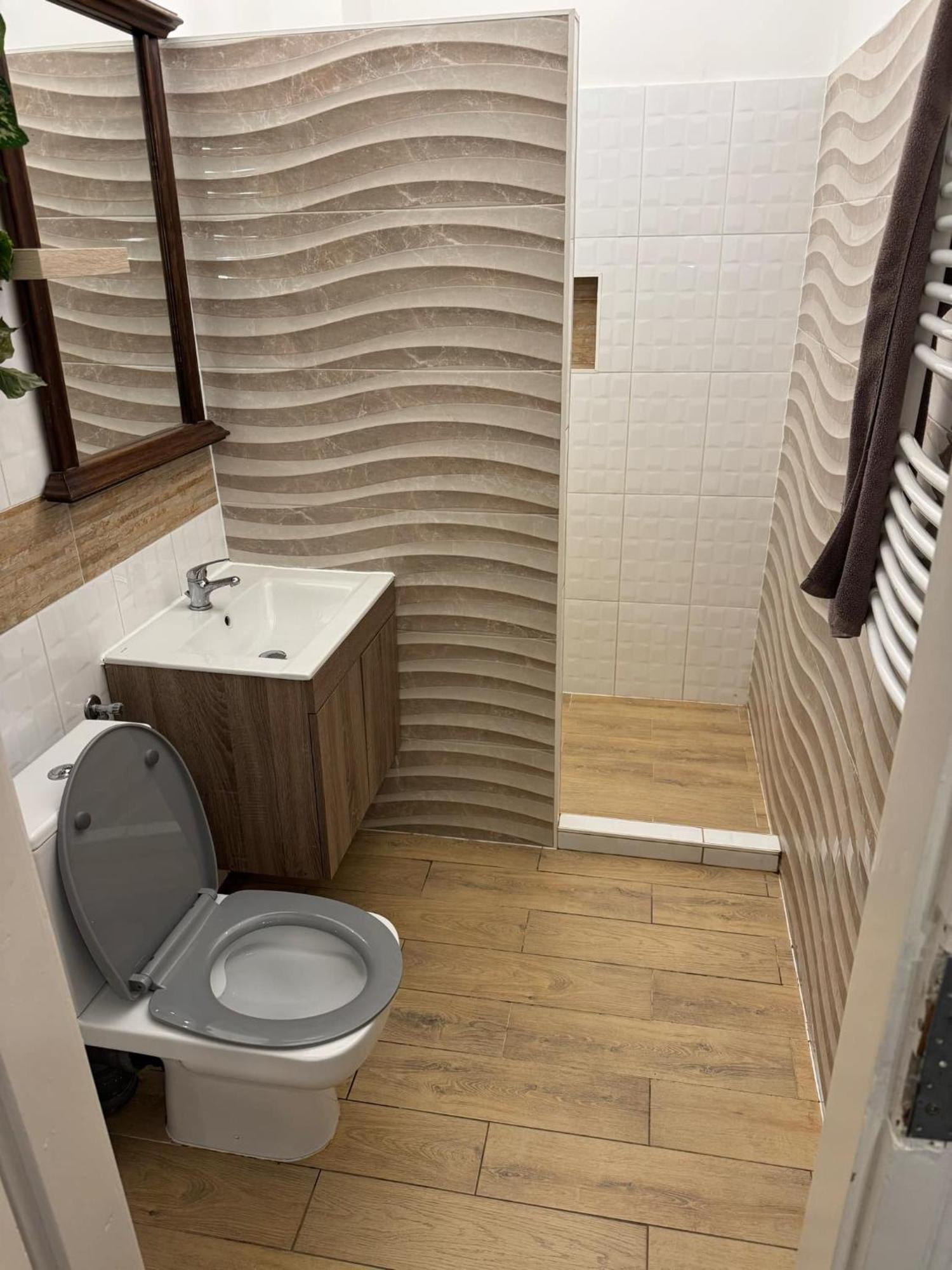 Hotel Kuriozum Vendeghaz Segedín Exteriér fotografie