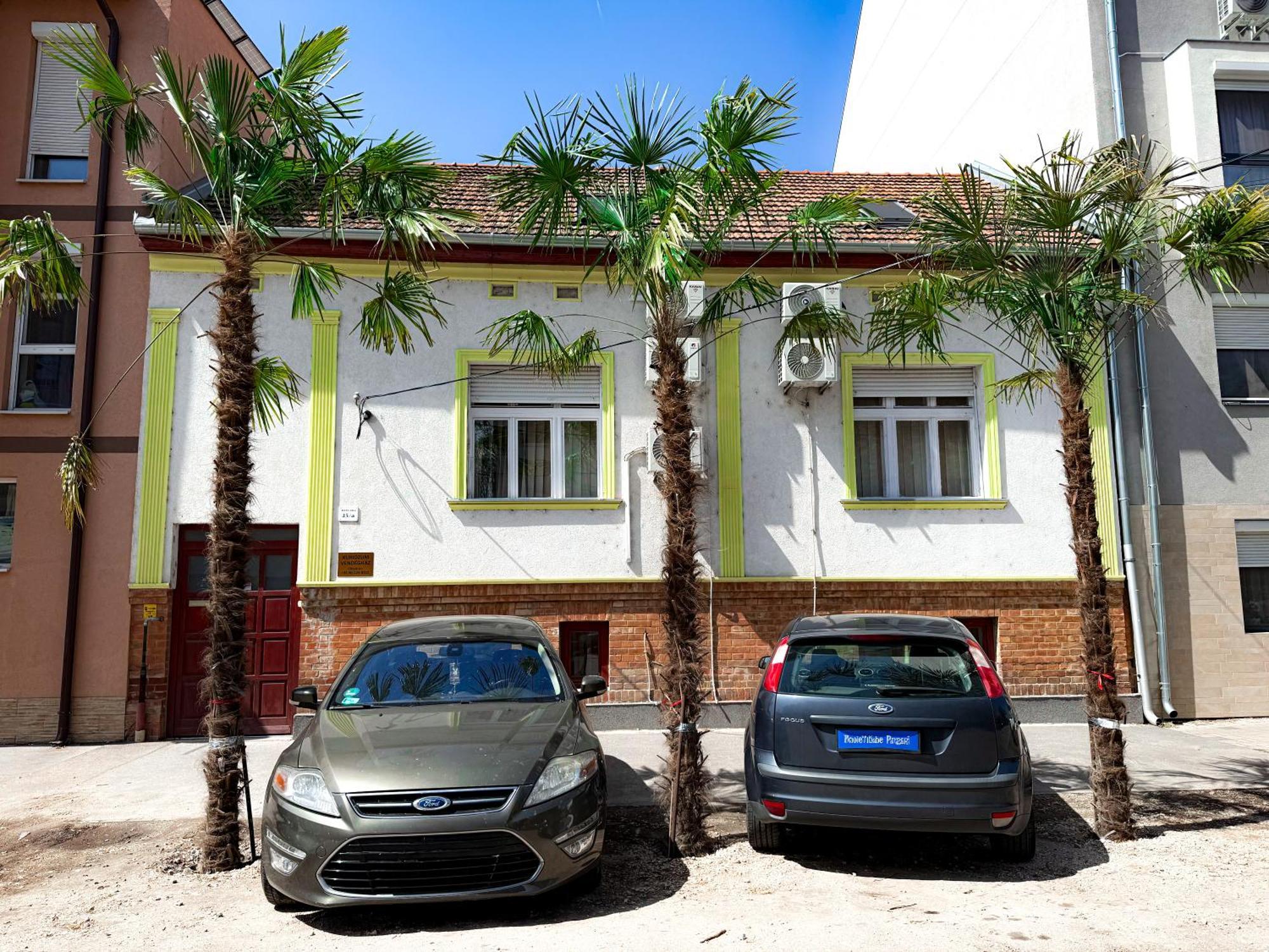 Hotel Kuriozum Vendeghaz Segedín Exteriér fotografie